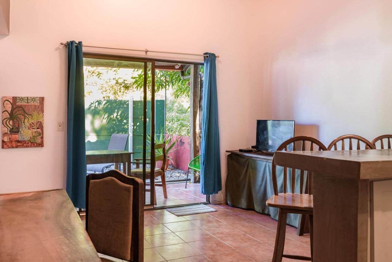 Hotel Mahayana Tamarindo Eksteriør bilde