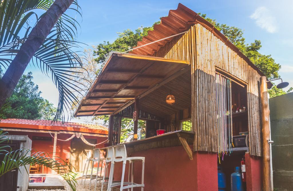 Hotel Mahayana Tamarindo Eksteriør bilde